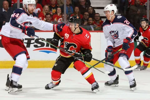 Коламбус Калгари фото